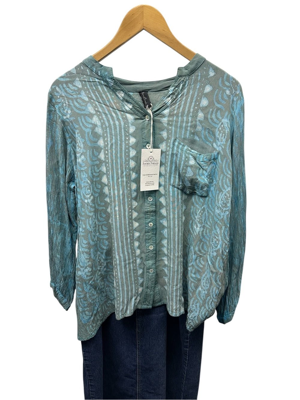 Sacred Threads Teal Patterned Button-Down Blouse. 5055. LGGR/GR01
